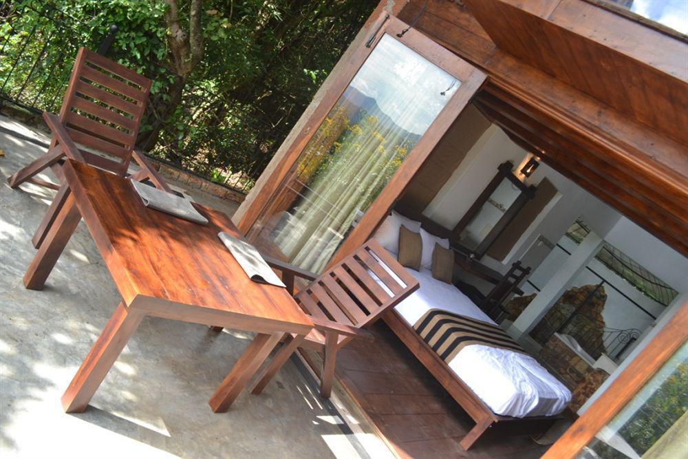 Ella Jungle Inn Kahatamaditta Luaran gambar